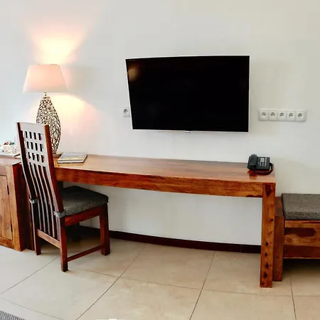 M Club | Lubie Ξενοδοχείο 4*